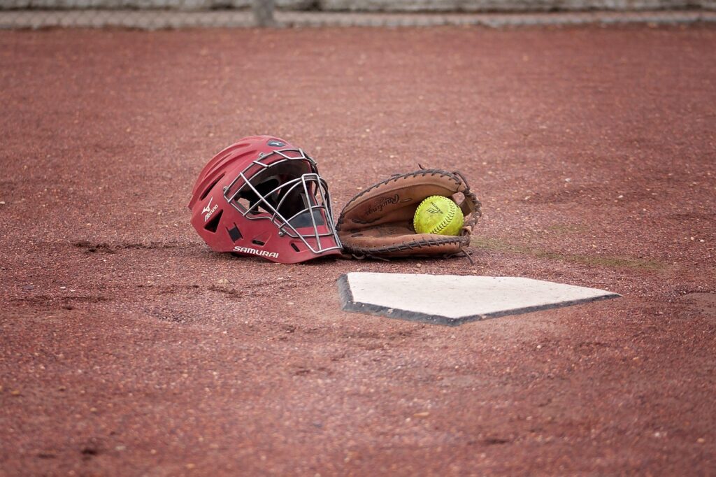 softball, catcher, ball-1385212.jpg